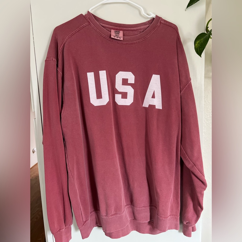 Comfort colors USA Crewneck Sweatshirt